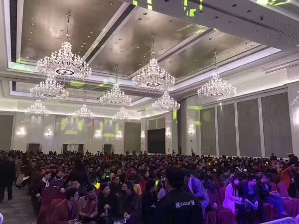 徽鹽龍湖灣首盤再續(xù)輝煌實(shí)現(xiàn)火爆勁銷